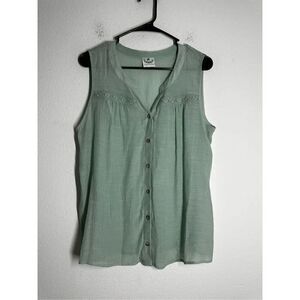 Late August Women’s Sleeveless Dust Green Top Vneck Size M See Description